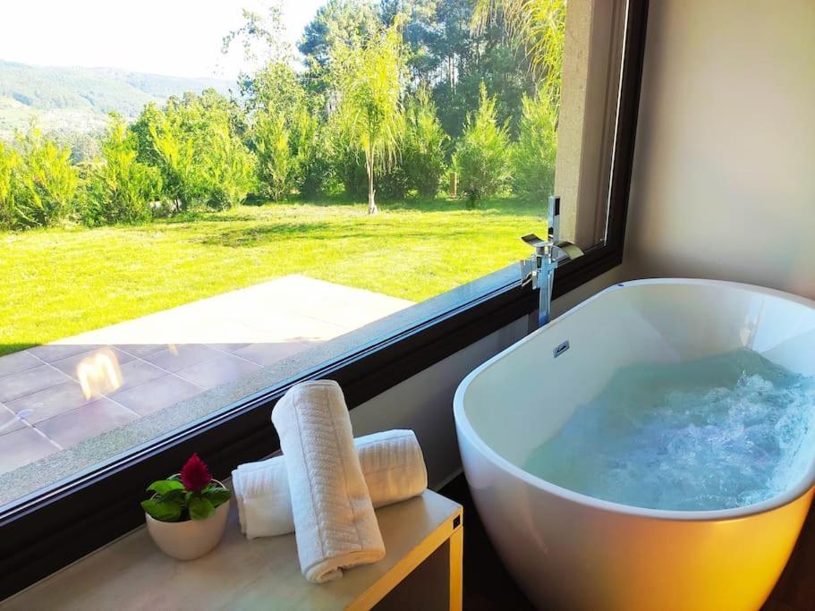 Casa Nueva De Vigo Rural Mos Con Jacuzzi Y Chimenea Para Escapada Romantica Екстер'єр фото